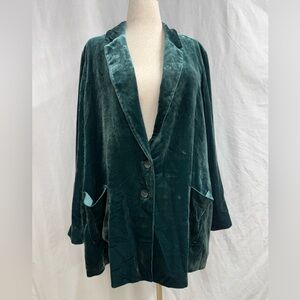 Poetry Velvet Silk Blend Jacket in a Silk Blend